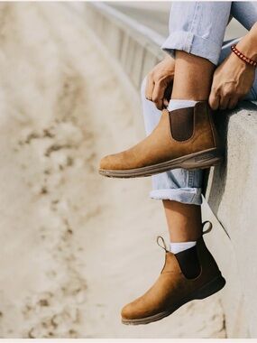 Blundstone Active Chelsea Boots #1497 Saddle Brown Leather